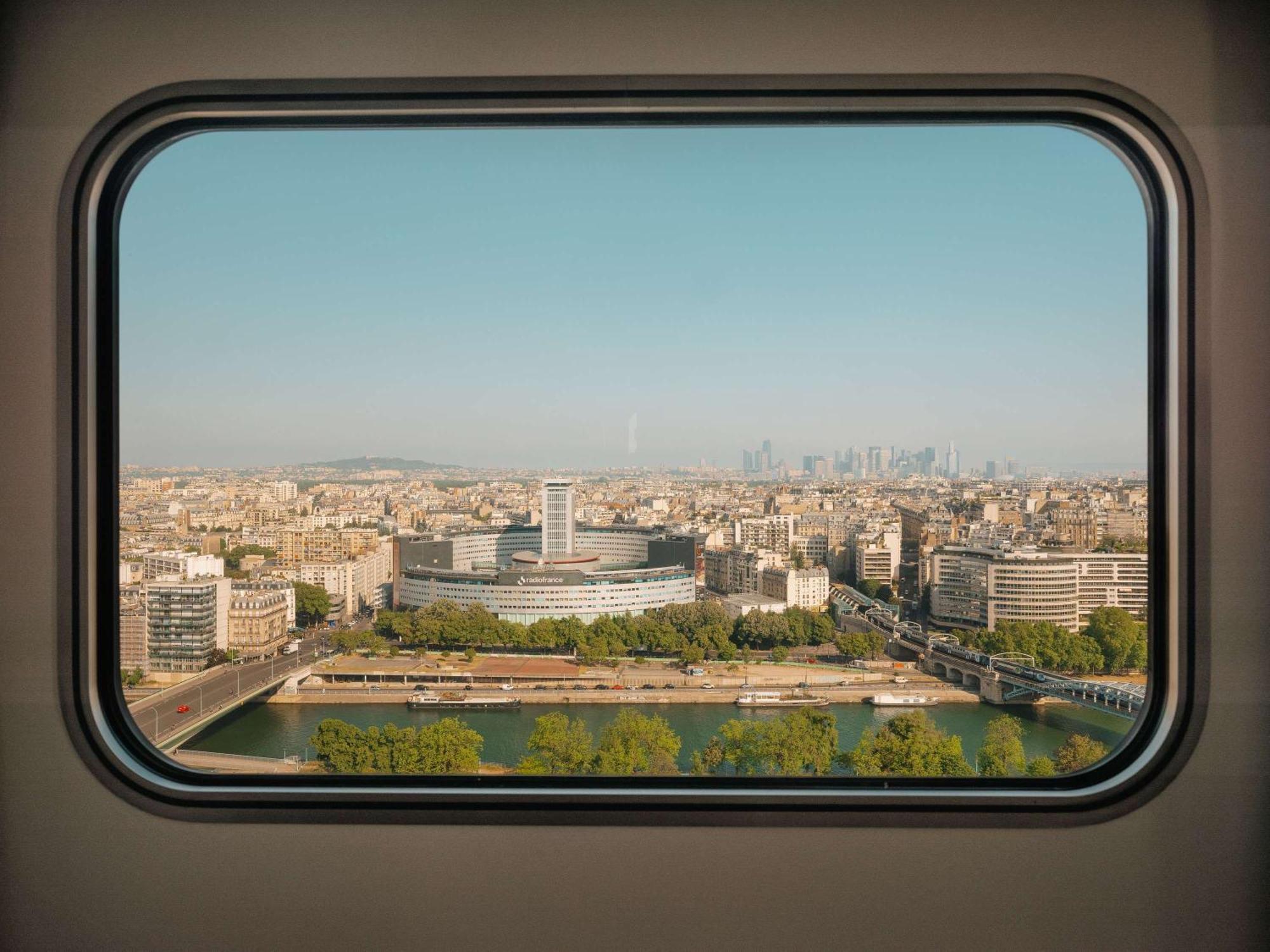 Novotel Paris Centre Tour Eiffel Exterior foto